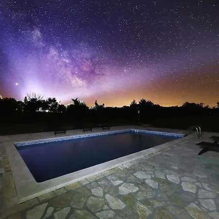 House Aurora Borealis *