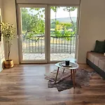 House Aurora Borealis Villa