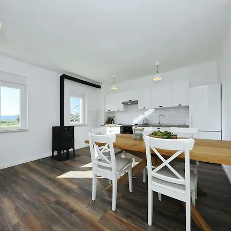 House Aurora Borealis Villa