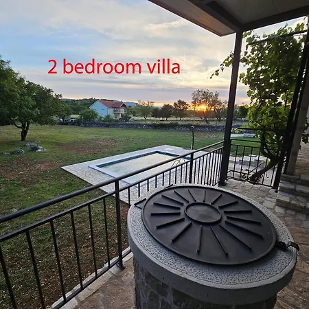 Vila House Aurora Borealis