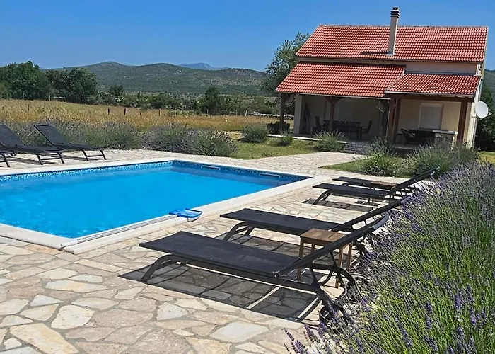 House Aurora Borealis 빌라