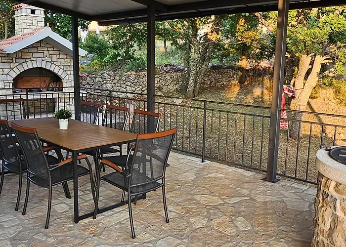 House Aurora Borealis Villa Ervenik